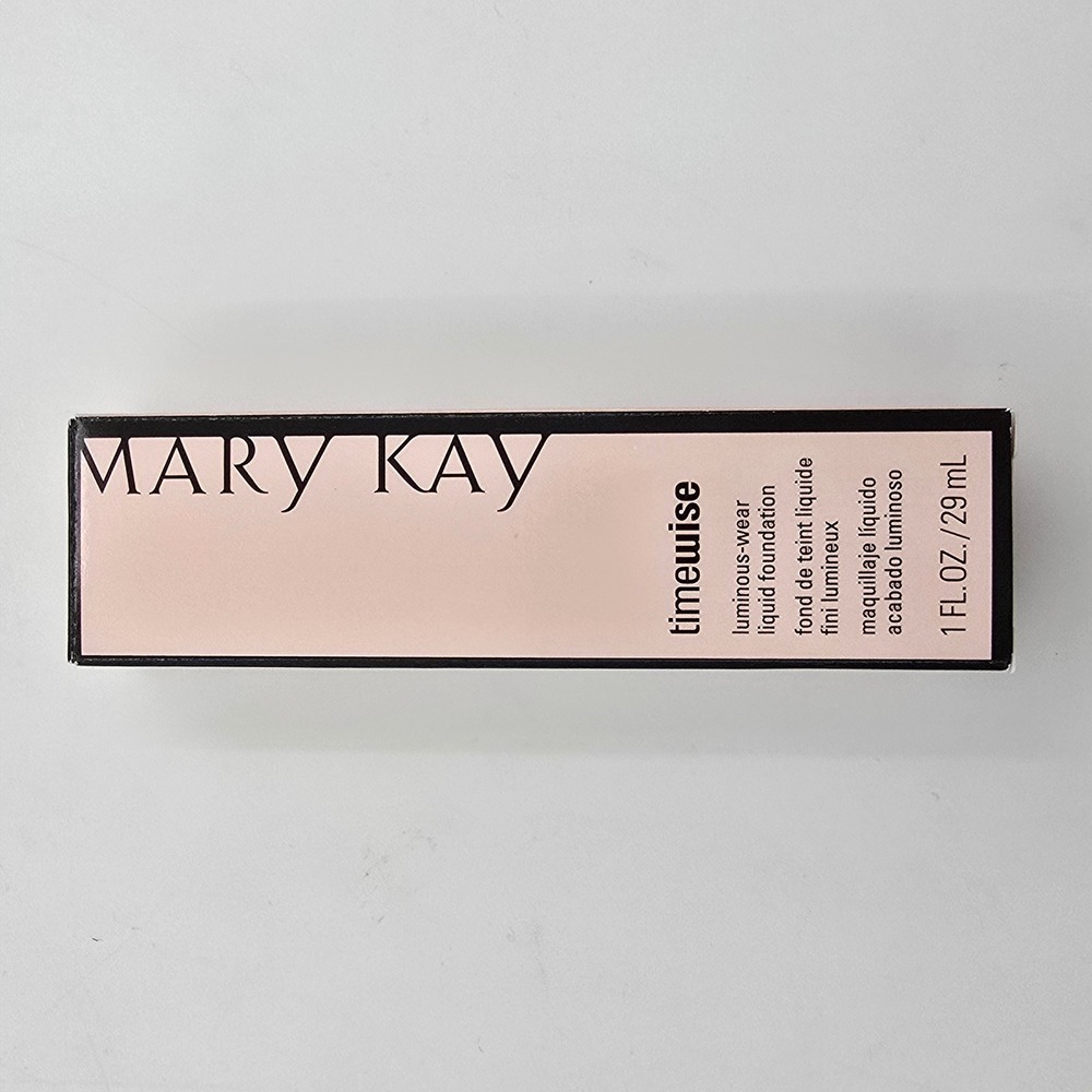 Mary Kay TimeWise Luminous-Wear Liquid Foundation Beige 6 Normal to Dry Skin 1oz